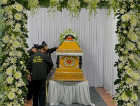 TANG LỄ ĐẢNG VIÊN TRỌN GÓI